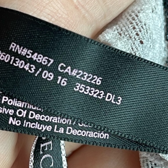 Victoria’s Secret size Medium black, white and pink lace thong panties - Picture 6 of 6